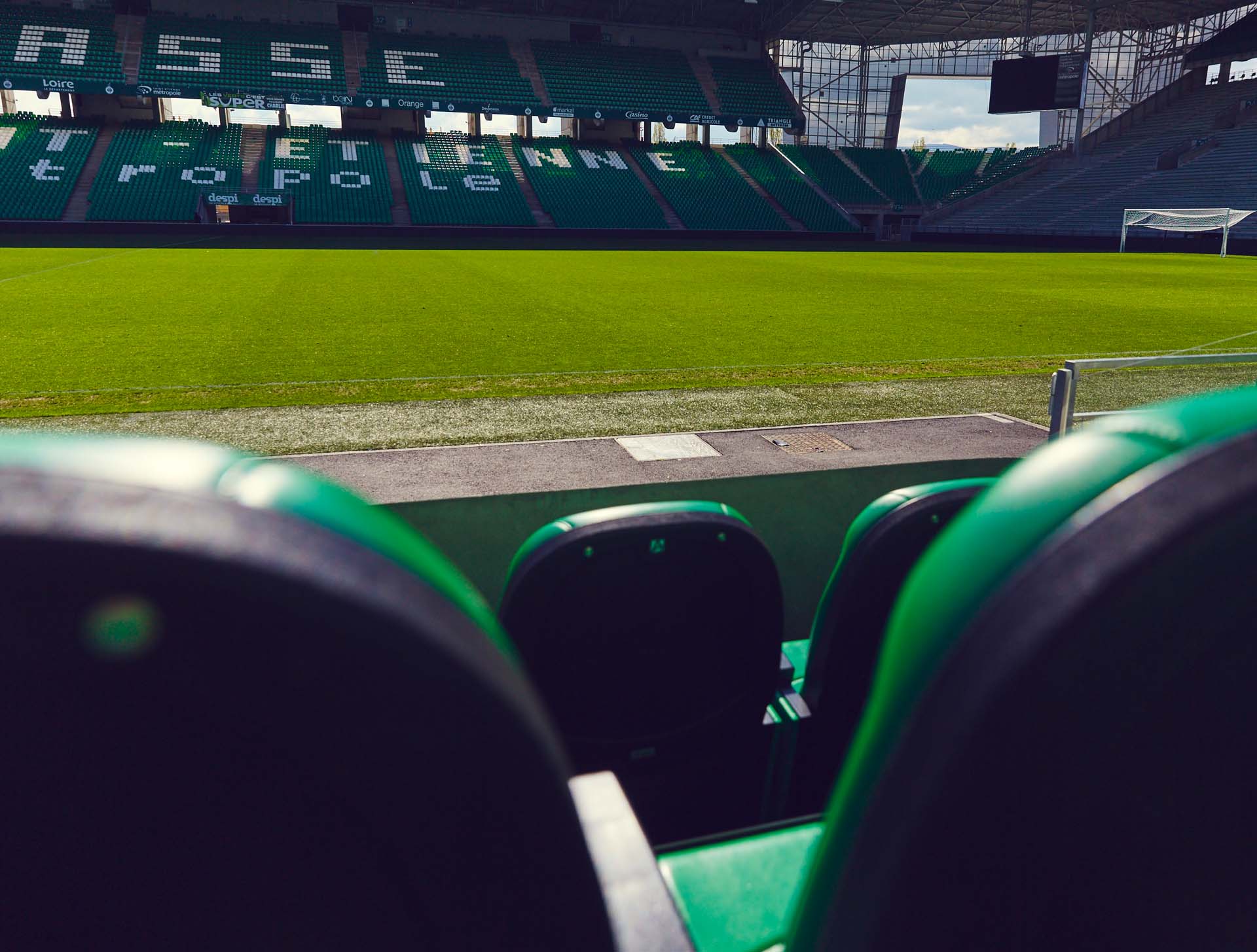 a-st-etienne-residence-stadium.jpg