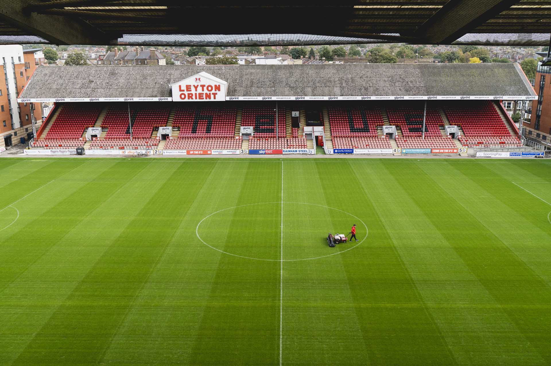 c-leyton-orient-stadium-residence-min.jpg