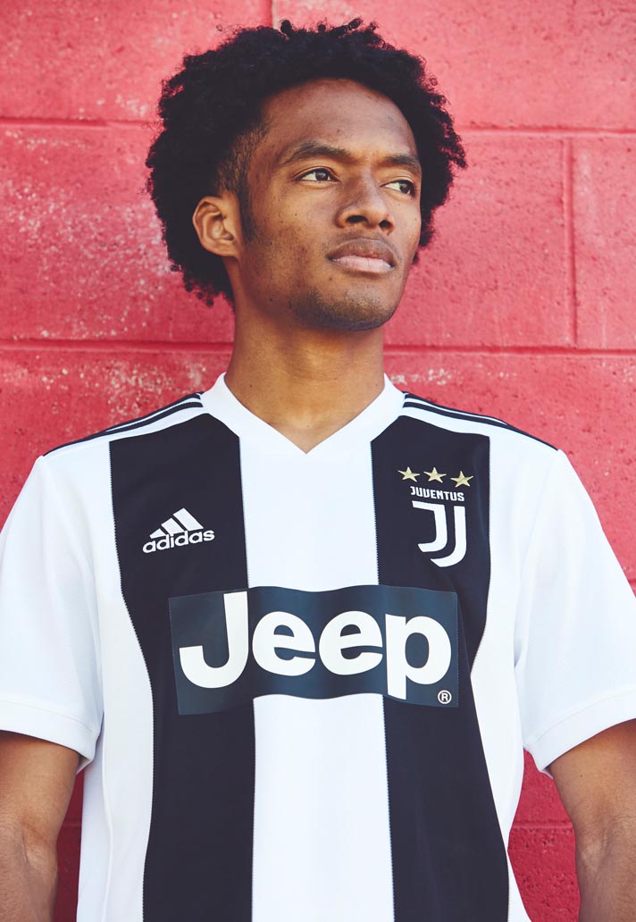 juventus-home-18-19-1.jpg