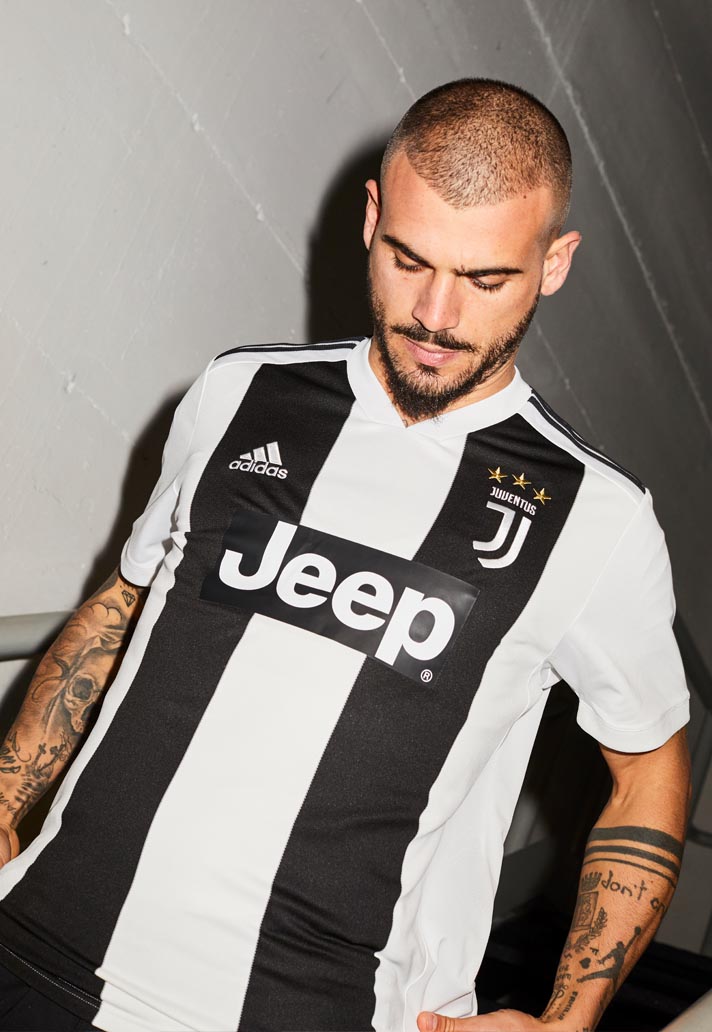 juventus-home-18-19-2.jpg